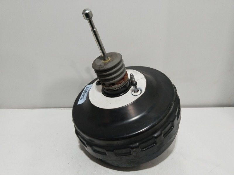 Recambio de servofreno para opel insignia a (g09) 2.0 cdti (68) referencia OEM IAM 13228183AS  