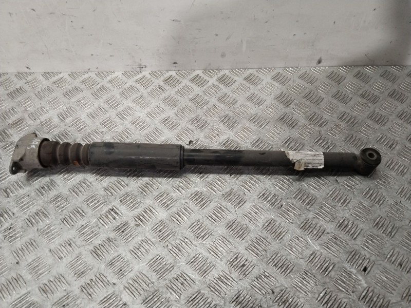 Recambio de amortiguador trasero izquierdo para mazda 2 (dy) 1.4 referencia OEM IAM   