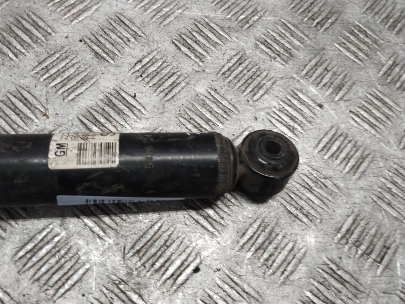 Recambio de amortiguador trasero para opel corsa b 1.2 16v cat (x 12 xe / lw4) referencia OEM IAM   