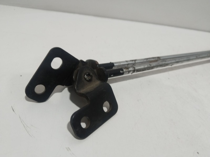 Recambio de amortiguadores maletero / porton para kia rio 1.4 ex1 referencia OEM IAM   