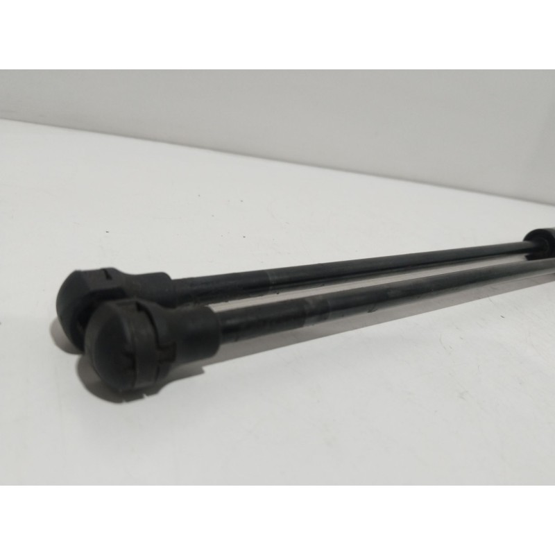 Recambio de amortiguador trasero para opel corsa b 1.2 16v cat (x 12 xe / lw4) referencia OEM IAM   