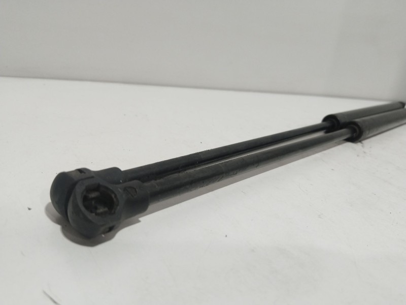 Recambio de amortiguadores capo para citroën c5 berlina 2.0 hdi sx referencia OEM IAM X2  