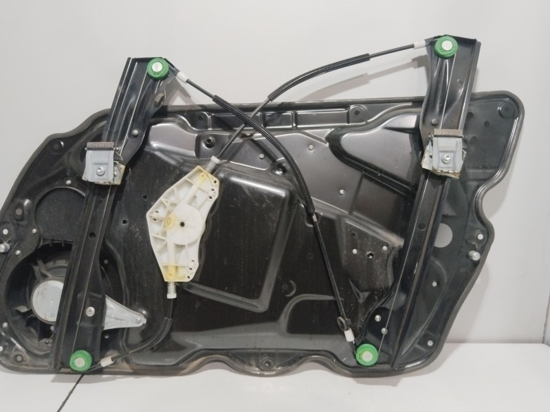 Recambio de elevalunas delantero izquierdo para volkswagen passat b6 (3c2) 2.0 tdi referencia OEM IAM 969242101  