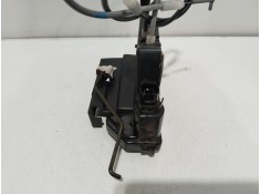 Recambio de cerradura puerta trasera izquierda para ssangyong rodius i 2.7 xdi referencia OEM IAM 7131021004   2