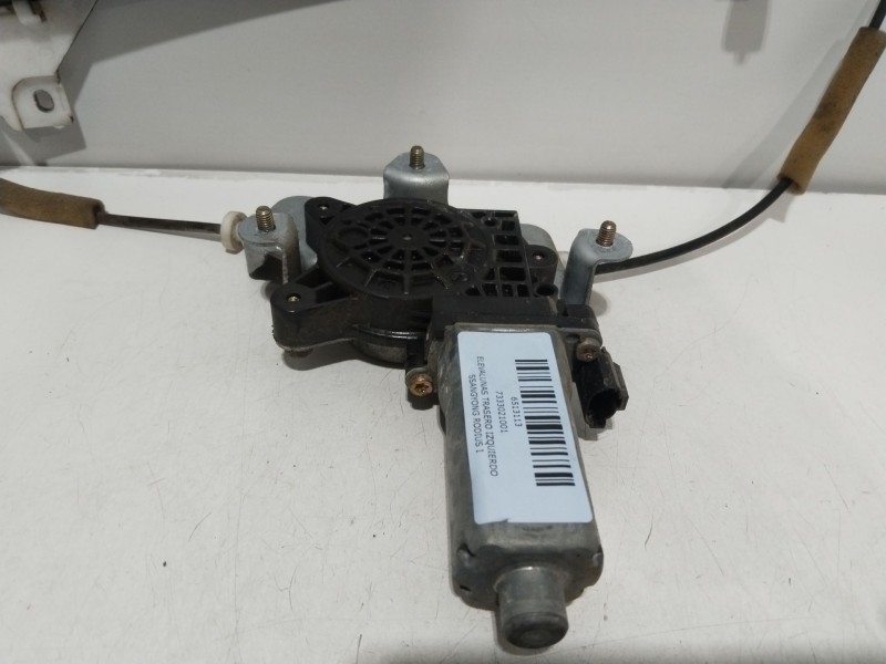 Recambio de elevalunas trasero izquierdo para ssangyong rodius i 2.7 xdi referencia OEM IAM 7333021001  