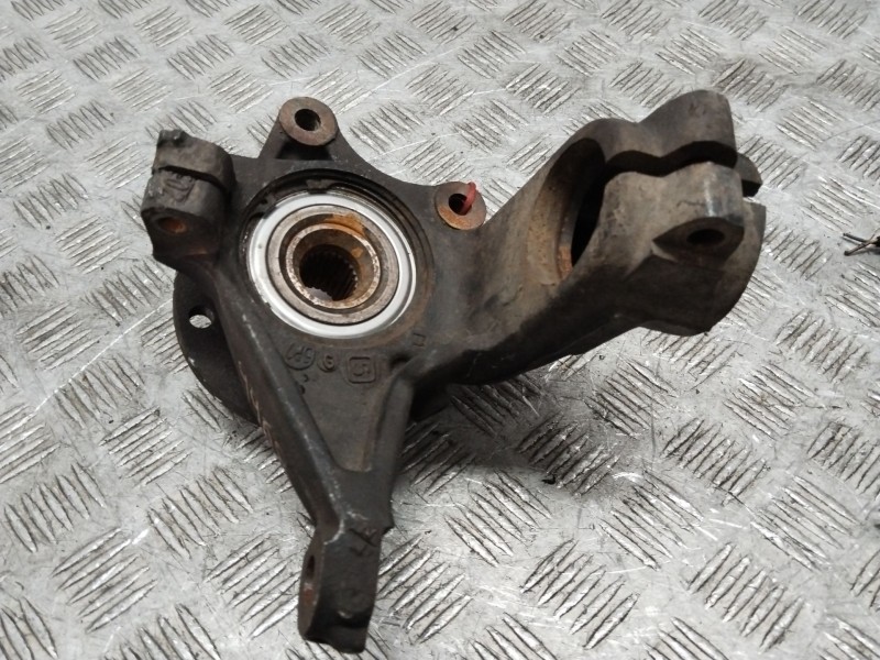 Recambio de mangueta delantera derecha para citroën berlingo 1.9 d multivolumen referencia OEM IAM 364754  