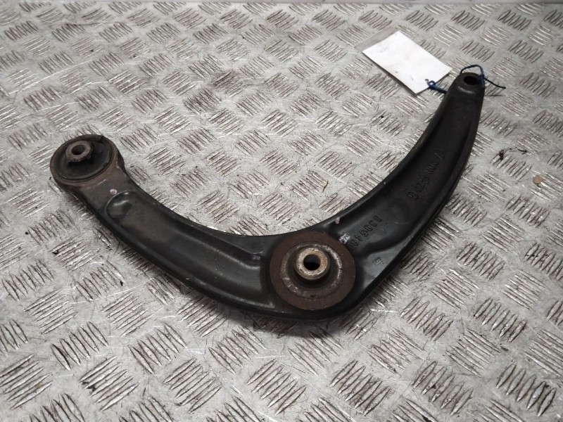 Recambio de brazo suspension inferior delantero izquierdo para peugeot 308 sport referencia OEM IAM 3520V2  