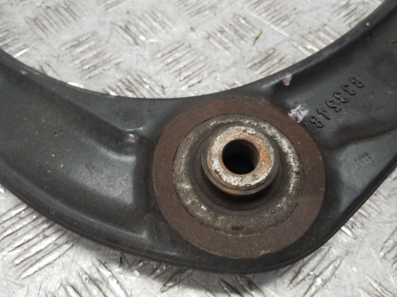 Recambio de brazo suspension inferior delantero izquierdo para peugeot 308 sport referencia OEM IAM 3520V2  