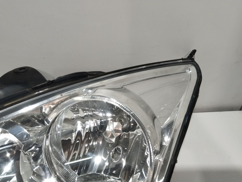 Recambio de faro izquierdo para ford focus i sedán (dfw) 1.6 16v referencia OEM IAM 2M5113W030BD  