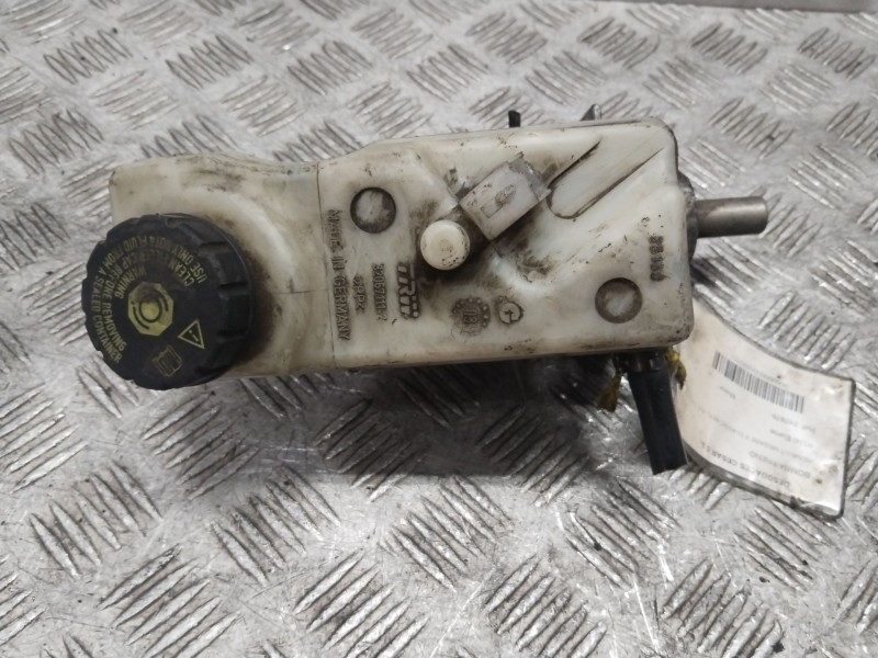 Recambio de bomba freno para renault megane ii classic berlina confort authentique referencia OEM IAM 242879  