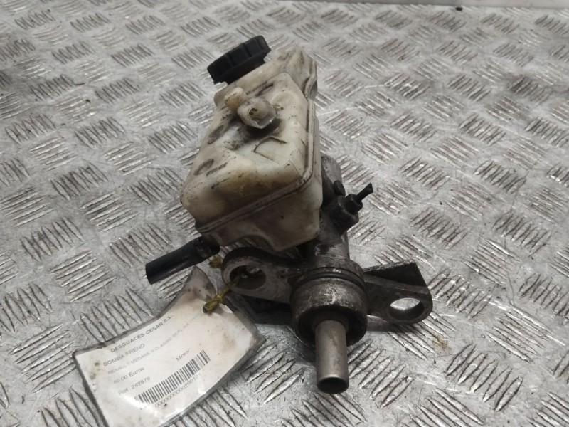 Recambio de bomba freno para renault megane ii classic berlina confort authentique referencia OEM IAM 242879  