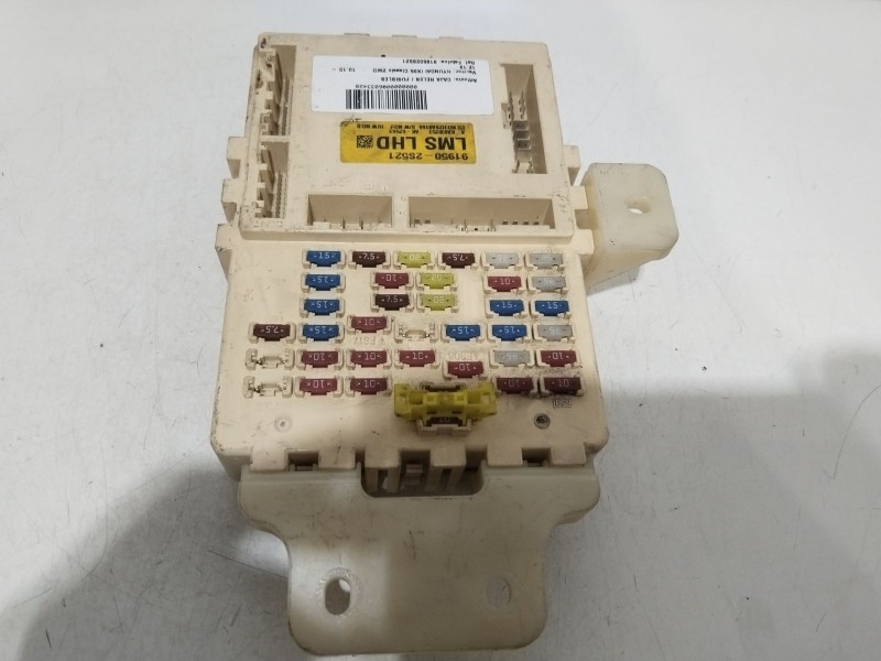 Recambio de caja reles / fusibles para hyundai ix35 classic 2wd referencia OEM IAM 919502S521  