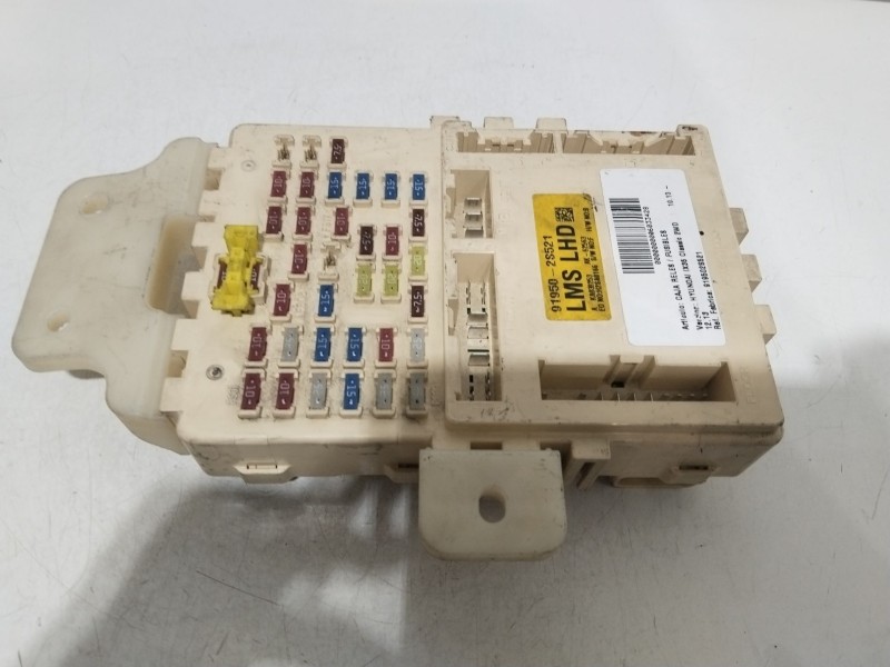 Recambio de caja reles / fusibles para hyundai ix35 classic 2wd referencia OEM IAM 919502S521  