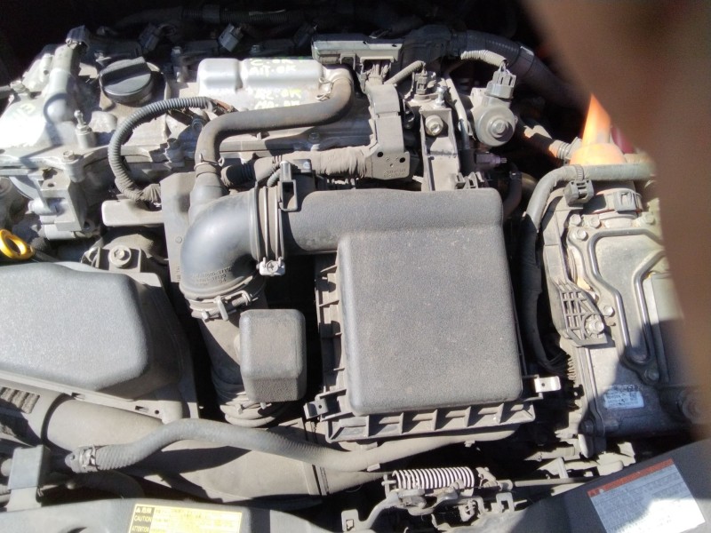 toyota prius (_w3_) del año 2015