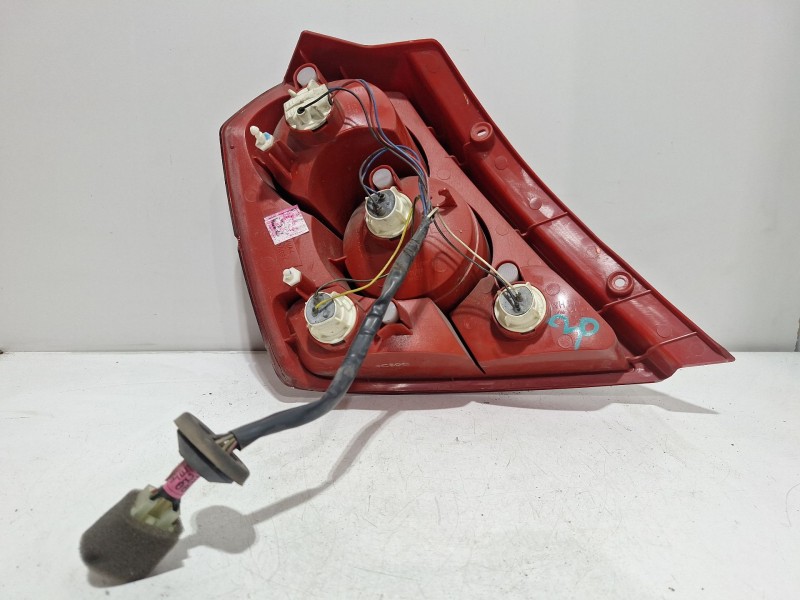 Recambio de piloto trasero derecho para daewoo kalos (klas) 1.2 referencia OEM IAM 300267R  