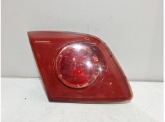 Recambio de piloto porton trasero izquierdo para mazda 3 (bk) 1.6 (bk14) referencia OEM IAM P2913L