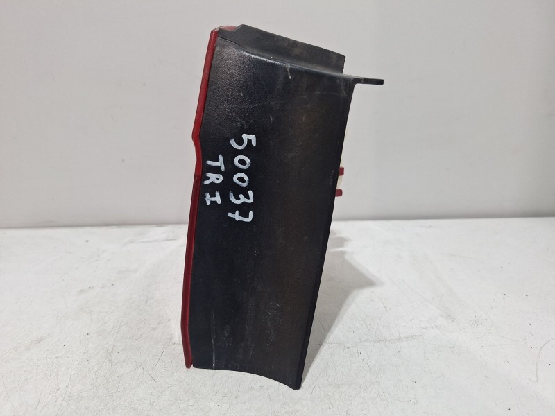 Recambio de piloto trasero izquierdo para bmw 3 (e90) 318 d referencia OEM IAM 6937457   Recambio de piloto trasero izquierdo para bmw 3 (e90) 318 d referencia OEM IAM 6937457
