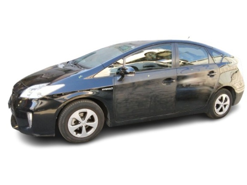 toyota prius (_w3_) del año 2015