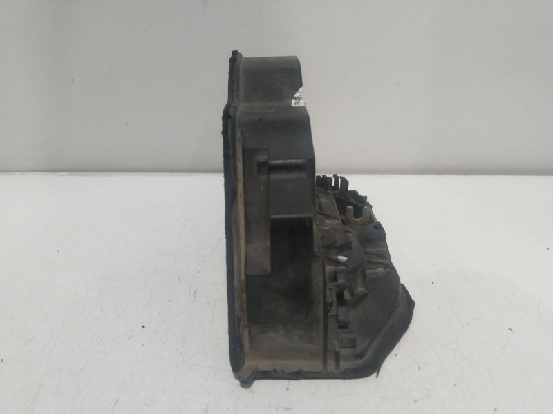 Recambio de cerradura puerta trasera derecha para bmw serie 1 berlina (e81/e87) 118d referencia OEM IAM 51227202148  