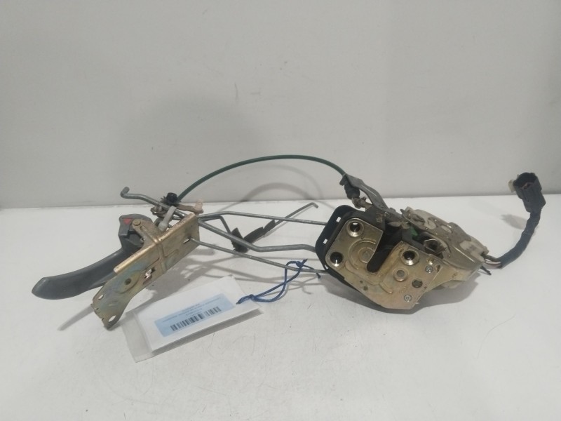 Recambio de cerradura puerta delantera izquierda para kia sorento 2.5 crdi ex referencia OEM IAM 813103E010  