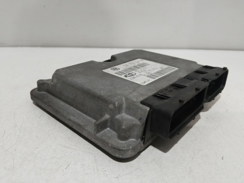 Recambio de centralita motor ecu para seat ibiza (6l1) stella referencia OEM IAM 6160067908  