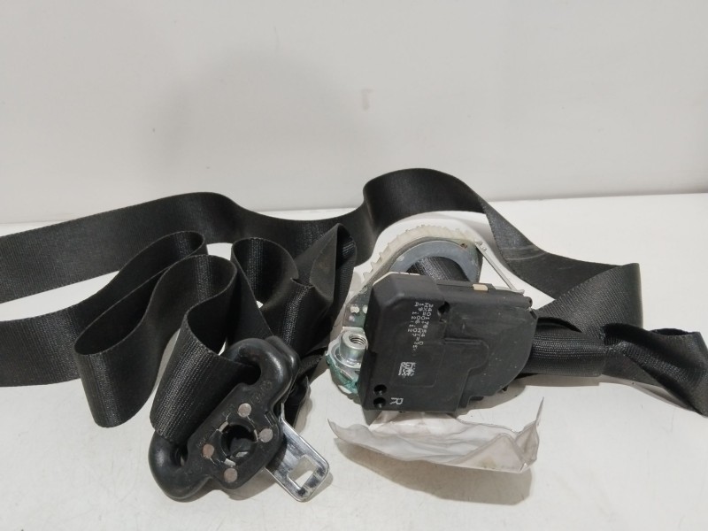 Recambio de cinturon seguridad delantero derecho para ford focus berlina (cap) ambiente (d) referencia OEM IAM 1480172   Recambio de cinturon seguridad delantero derecho para ford focus berlina (cap) ambiente (d) referencia OEM IAM 1480172