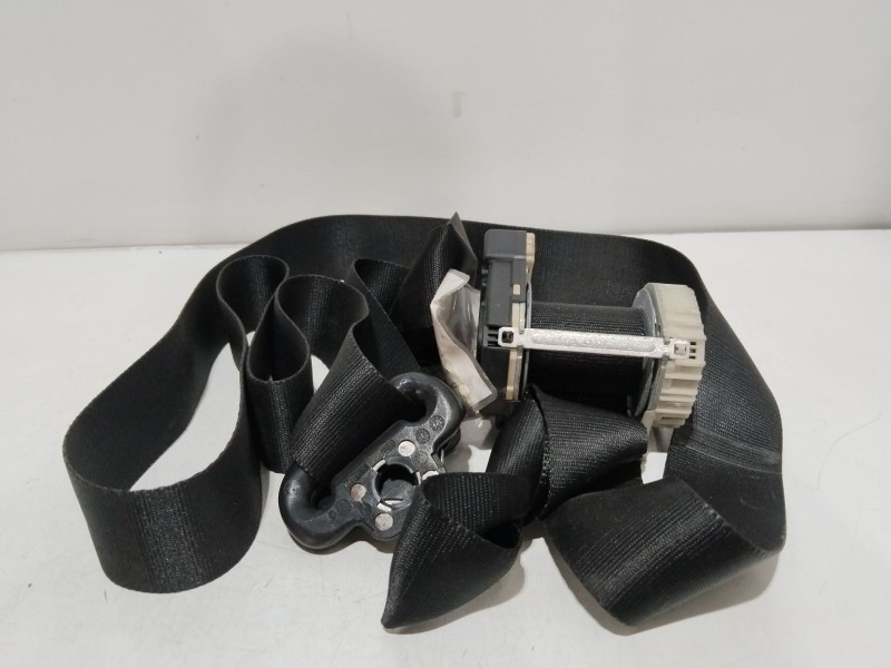 Recambio de cinturon seguridad delantero derecho para ford focus berlina (cap) ambiente (d) referencia OEM IAM 1480172   Recambio de cinturon seguridad delantero derecho para ford focus berlina (cap) ambiente (d) referencia OEM IAM 1480172
