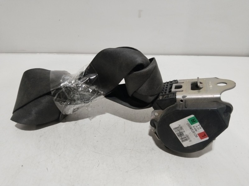 Recambio de cinturon seguridad trasero derecho para seat toledo (kg3) reference referencia OEM IAM 621372800D  