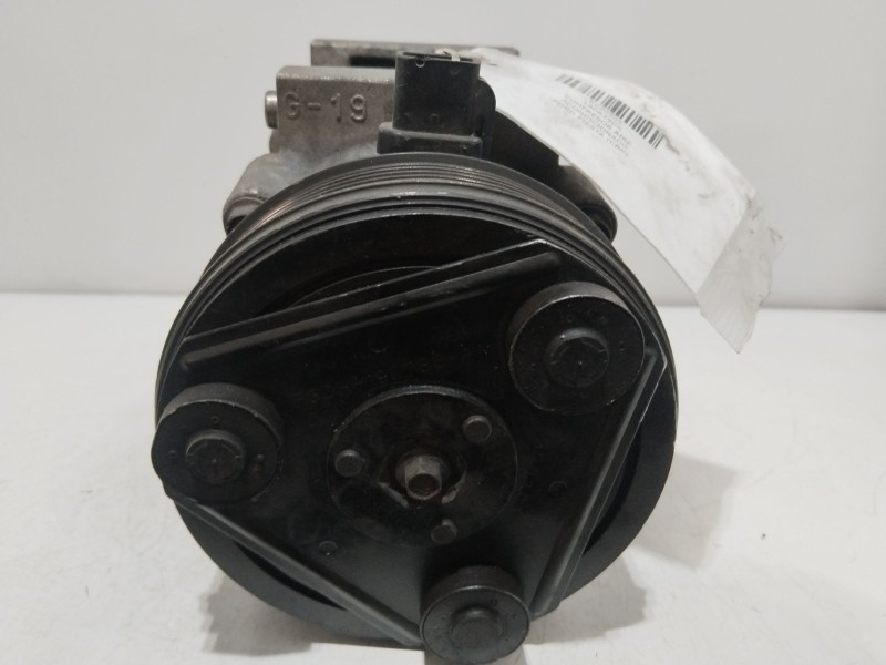 Recambio de compresor aire acondicionado para ford fiesta (cbk) ambiente referencia OEM IAM 19D629DA  