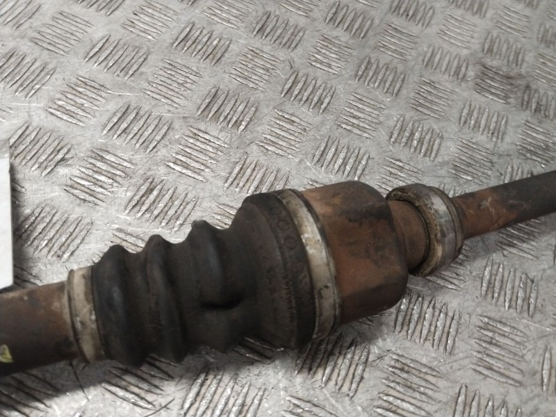 Recambio de transmision delantera derecha para peugeot 206 hatchback (2a/c) 1.4 i referencia OEM IAM 32733Y  