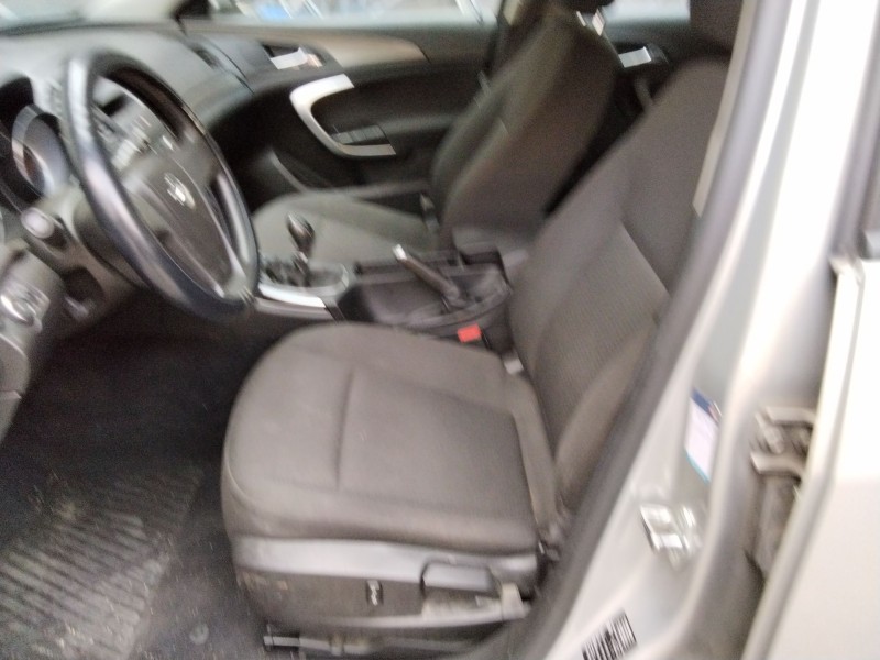 opel insignia a (g09) del año 2010