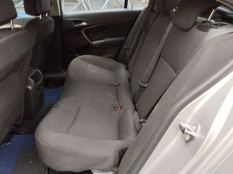 opel insignia a (g09) del año 2010