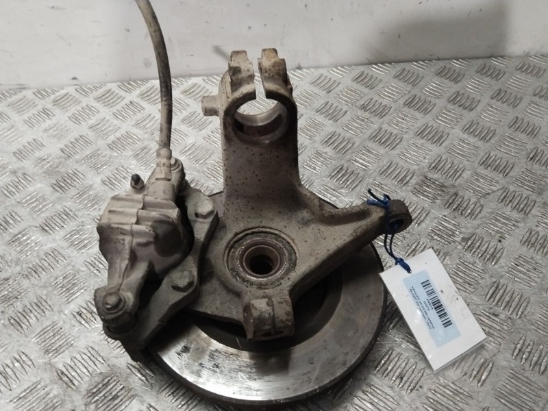 Recambio de mangueta delantera derecha para peugeot 206 hatchback (2a/c) 1.4 i referencia OEM IAM 364775  