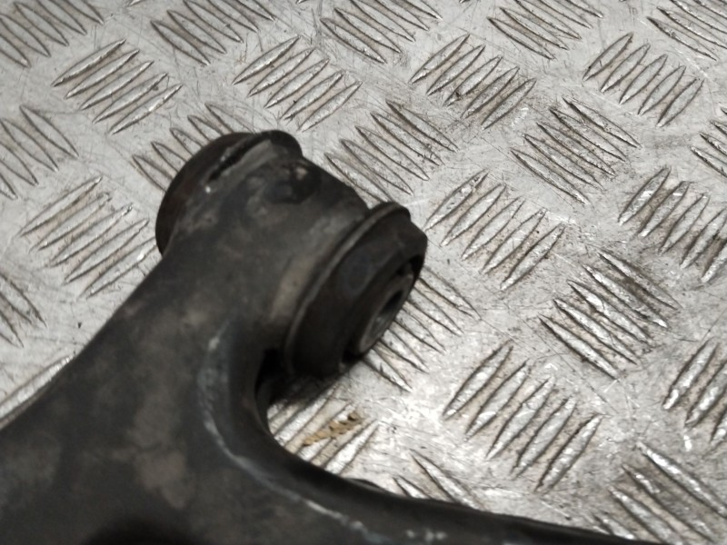 Recambio de brazo suspension inferior delantero izquierdo para volvo s40 berlina momentum referencia OEM IAM 31277463  