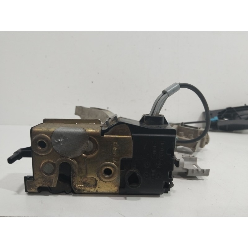 CERRADURA PUERTA TRASERA DERECHA 9681337080  - imagen 3