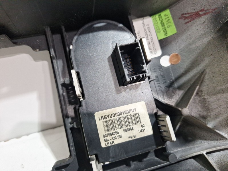 Recambio de mando luces para land rover range rover (lm) td6 hse referencia OEM IAM LRGYUD000160PUY  
