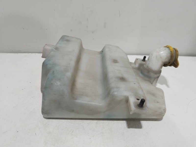 Recambio de deposito limpia para opel agila básico referencia OEM IAM 09209133  