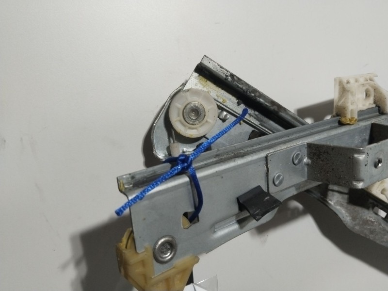 Recambio de elevalunas delantero izquierdo para citroën c4 picasso sx referencia OEM IAM 9682495680  CONFORT