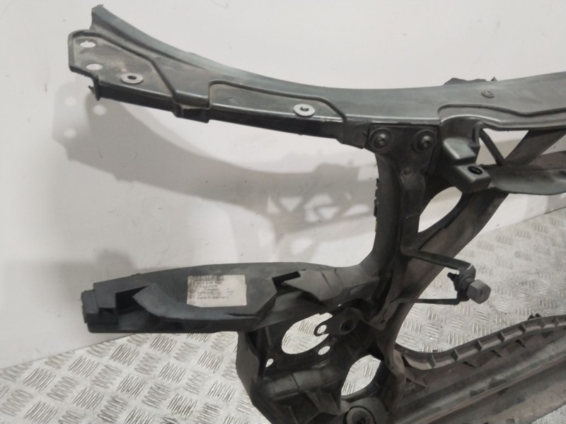 Recambio de panel frontal para audi a4 b7 (8ec) 2.0 tdi 16v referencia OEM IAM   