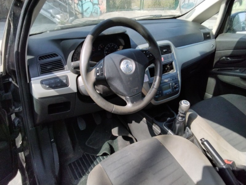 fiat grande punto (199_) del año 2007 fiat grande punto (199_) del año 2007