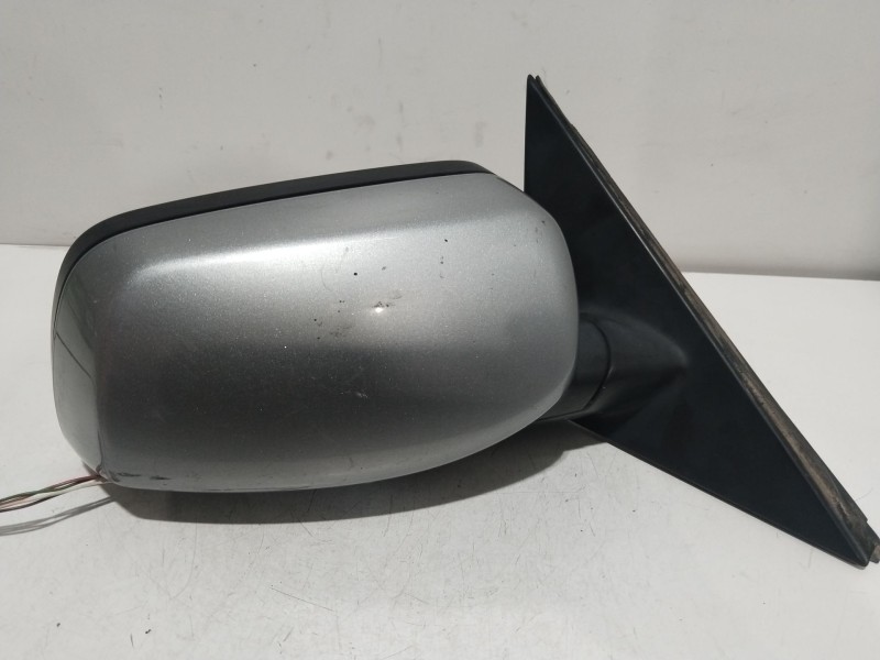 Recambio de retrovisor derecho para bmw 5 (e60) 525 d referencia OEM IAM 51168266604  