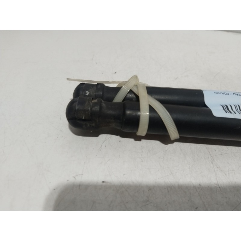Recambio de amortiguadores maletero / porton para audi a4 b7 (8ec) 2.0 tdi 16v referencia OEM IAM 8E5827522J  