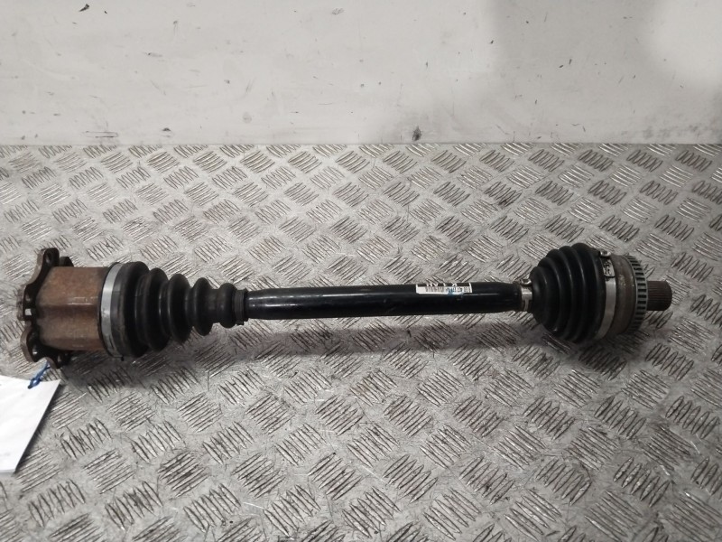 Recambio de transmision delantera izquierda para audi a4 b6 (8e2) 1.6 referencia OEM IAM 8E0407451BX  