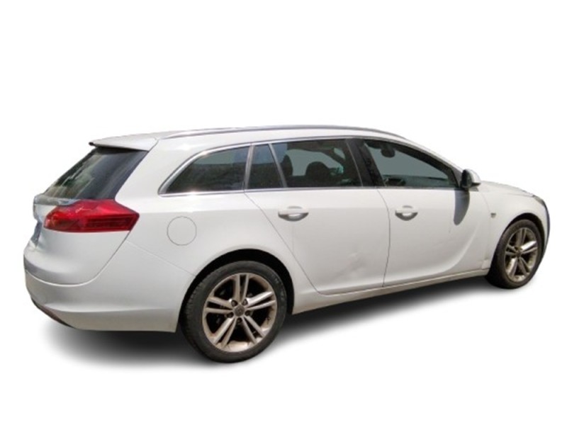 opel insignia a sports tourer (g09) del año 2010