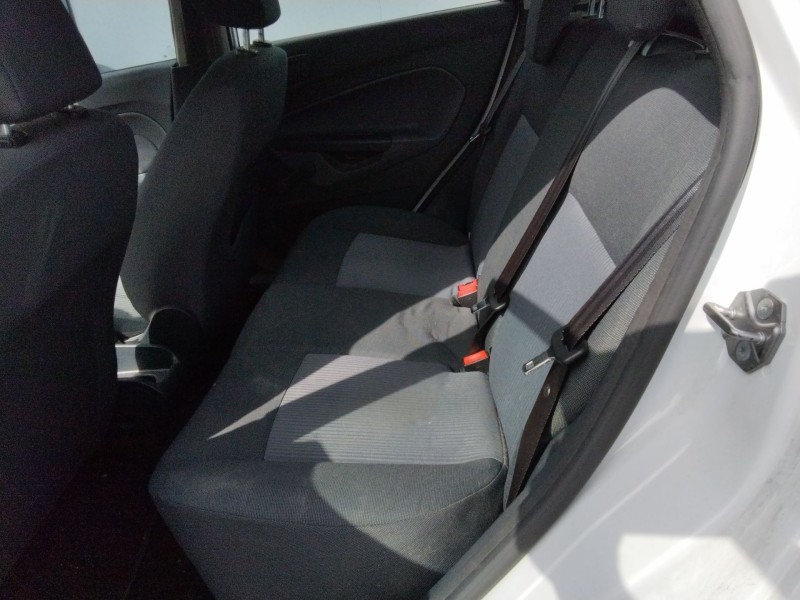 ford fiesta vi (cb1, ccn) del año 2010