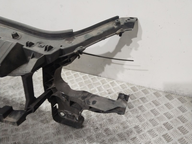 Recambio de panel frontal para renault scénic ii (jm0/1_) 1.9 dci (jm14) referencia OEM IAM 8200589928  