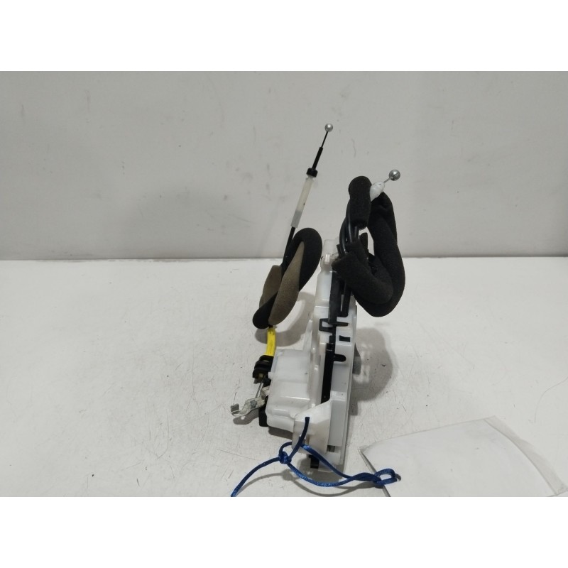 Recambio de cerradura puerta delantera derecha para nissan x-trail iii (t32_, t32r, t32rr) 1.3 dig-t referencia OEM IAM 805006RN