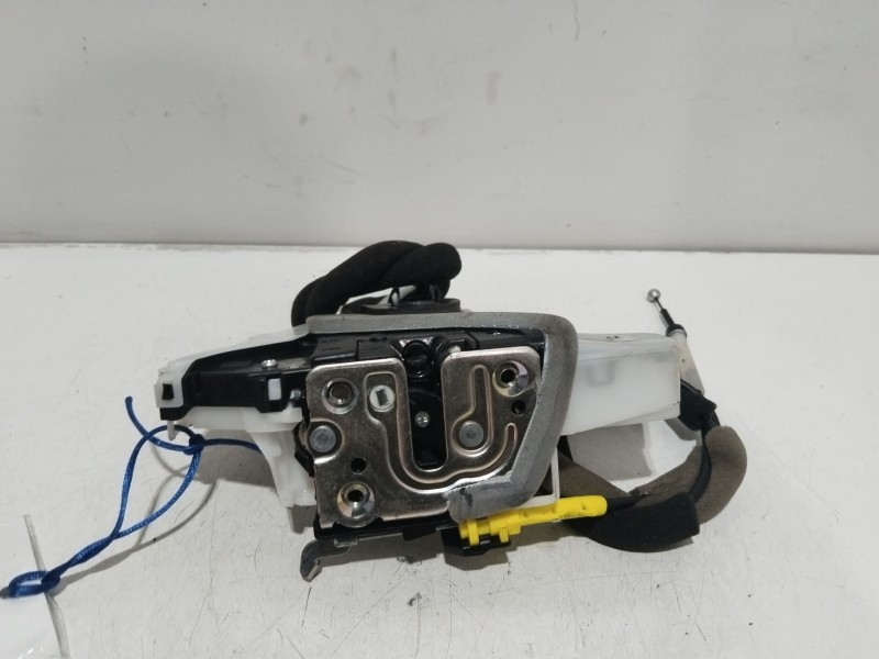 Recambio de cerradura puerta delantera derecha para nissan x-trail iii (t32_, t32r, t32rr) 1.3 dig-t referencia OEM IAM 805006RN