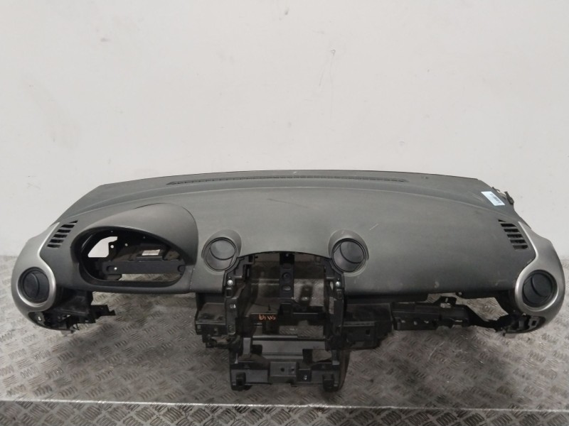 Recambio de salpicadero para mazda 2 (de_, dh_) 1.3 (de3fs) referencia OEM IAM DF7160400B02  