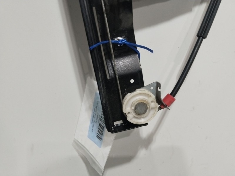 Recambio de elevalunas delantero derecho para ford s-max (wa6) 2.0 tdci referencia OEM IAM 0130822286  